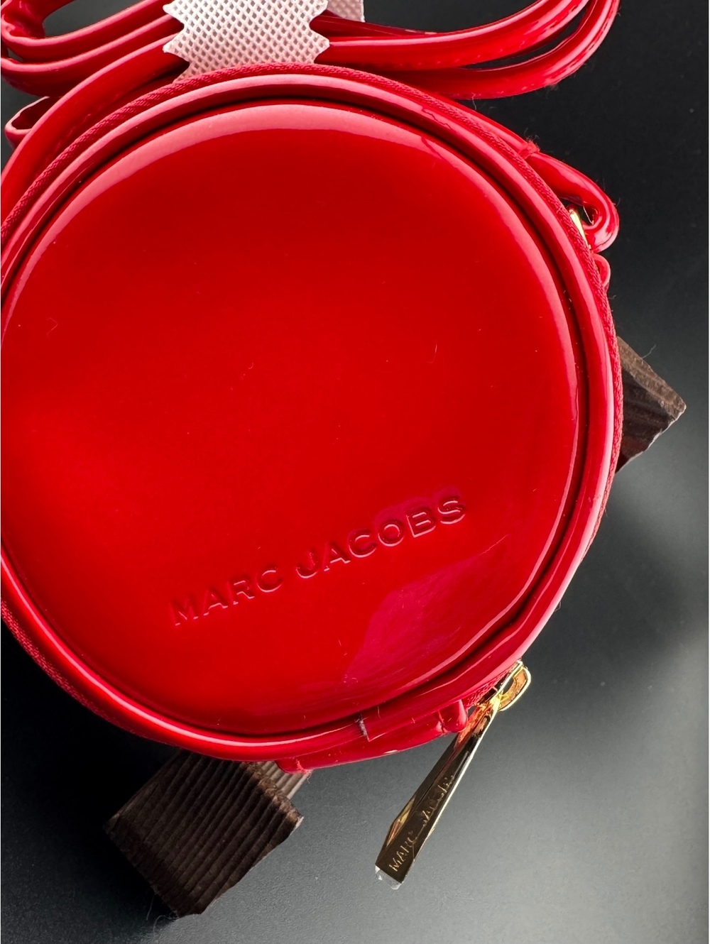 Marc Jacobs Red Mini Crossbody Bag Glossy Finish NWT - Picture 4 of 6